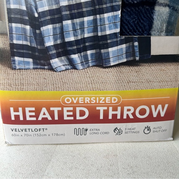 Berkshire Oversized 5 Setting Heated Throw Auto Shut Off 60"x70" Navy Plaid NIB - Picture 6 of 11